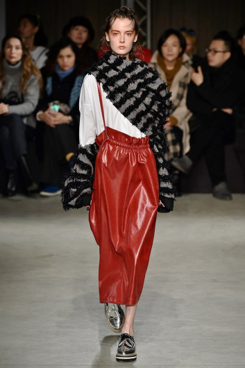 Fotoservizio/FW 18-19/WOMEN/UJOH/DP2/4