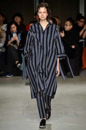 Fotoservizio/FW 18-19/WOMEN/UJOH/DP2/5