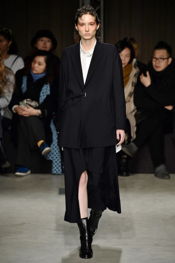 Fotoservizio/FW 18-19/WOMEN/UJOH/DP2/1