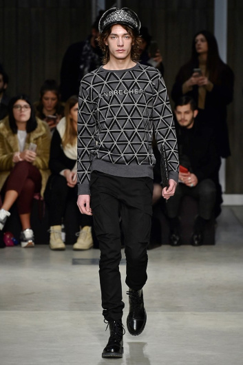 Fotoservizio/FW 18-19/WOMEN/ATSUSHI NAKASHIMA/DP2/5