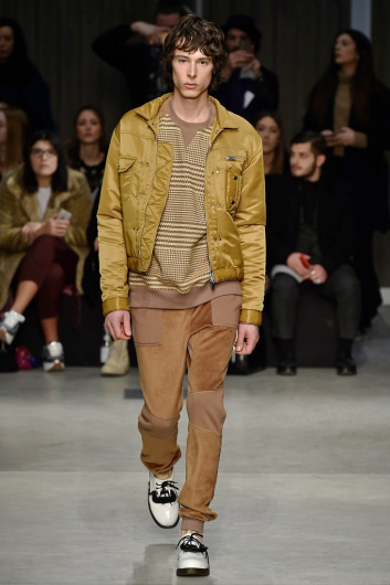 Fotoservizio/FW 18-19/WOMEN/ATSUSHI NAKASHIMA/DP2/0