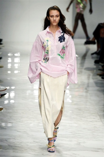 Fotoservizio/SS 2016/WOMEN/BLUMARINE/DP1/8