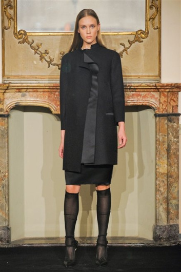 Fotoservizio/FW 2012-2013/WOMEN/2012 LES COPAINS/25