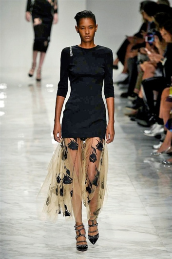 Fotoservizio/SS 2016/WOMEN/BLUMARINE/DP1/21