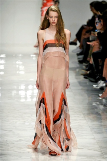 Fotoservizio/SS 2016/WOMEN/BLUMARINE/DP1/24