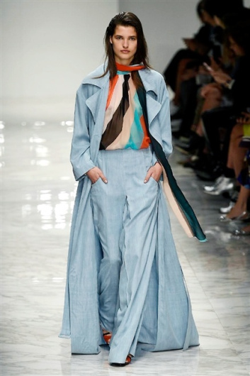 Fotoservizio/SS 2016/WOMEN/BLUMARINE/DP1/28