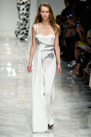 Fotoservizio/SS 2016/WOMEN/BLUMARINE/DP1/32