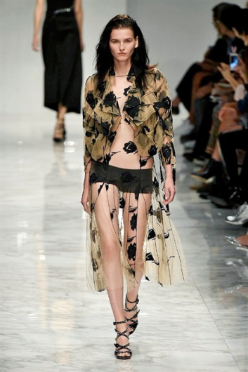 Fotoservizio/SS 2016/WOMEN/BLUMARINE/DP1/35