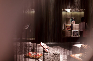 Fotoservizio/SS 2018/DESIGN/PRESENTAZIONE_HOME/MISSONIHOME. HOROSCOPE/DP2/27