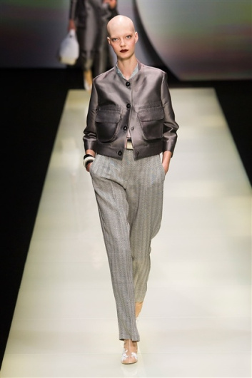 Fotoservizio/SS 2016/WOMEN/EMPORIO ARMANI/DP1/2