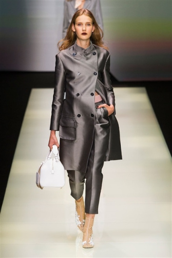 Fotoservizio/SS 2016/WOMEN/EMPORIO ARMANI/DP1/3