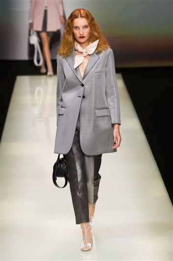 Fotoservizio/SS 2016/WOMEN/EMPORIO ARMANI/DP1/4