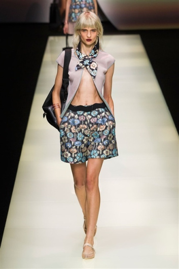 Fotoservizio/SS 2016/WOMEN/EMPORIO ARMANI/DP1/9