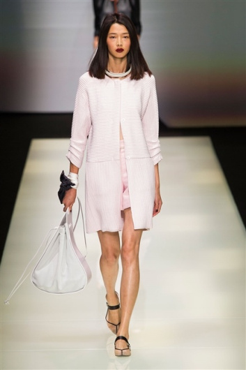 Fotoservizio/SS 2016/WOMEN/EMPORIO ARMANI/DP1/15