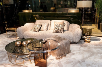 Fotoservizio/SS 2018/DESIGN/PRESENTAZIONE_HOME/ROBERTO CAVALLI/DP2/30