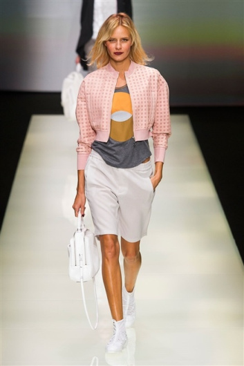 Fotoservizio/SS 2016/WOMEN/EMPORIO ARMANI/DP1/18