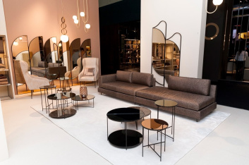Fotoservizio/SS 2018/DESIGN/PRESENTAZIONE_HOME/BORBONESE/DP2/24