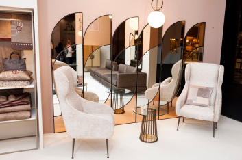 Fotoservizio/SS 2018/DESIGN/PRESENTAZIONE_HOME/BORBONESE/DP2/20