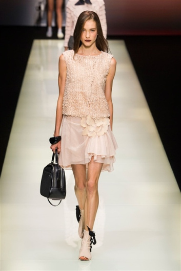 Fotoservizio/SS 2016/WOMEN/EMPORIO ARMANI/DP1/32