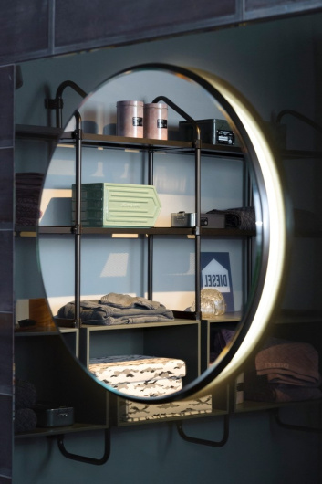 Fotoservizio/SS 2018/DESIGN/PRESENTAZIONE_HOME/DIESEL 2/DP2/50