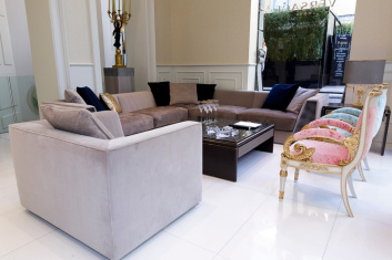 Fotoservizio/SS 2018/DESIGN/PRESENTAZIONE_HOME/VERSACE 2/DP2/4
