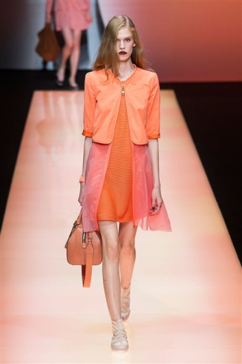 Fotoservizio/SS 2016/WOMEN/EMPORIO ARMANI/DP1/49
