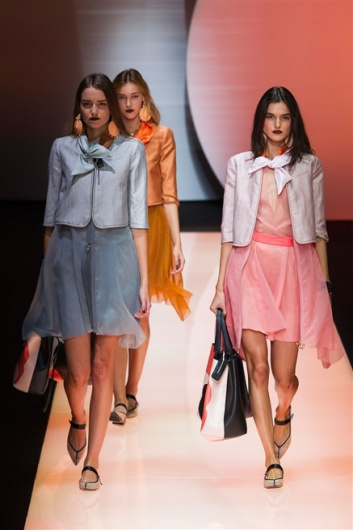 Fotoservizio/SS 2016/WOMEN/EMPORIO ARMANI/DP1/58
