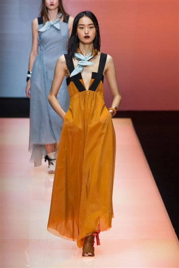 Fotoservizio/SS 2016/WOMEN/EMPORIO ARMANI/DP1/63