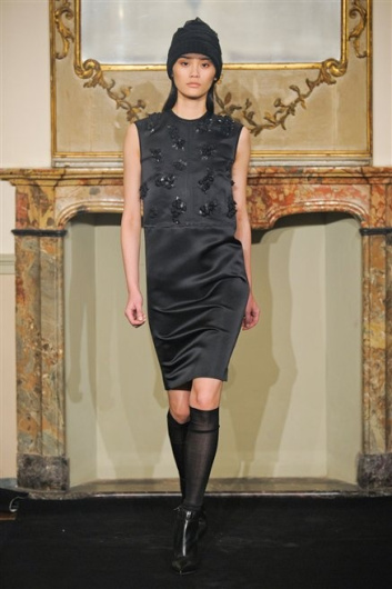 Fotoservizio/FW 2012-2013/WOMEN/2012 LES COPAINS/34