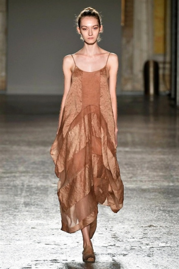 Fotoservizio/SS 2016/WOMEN/UMA WANG/DP1/0