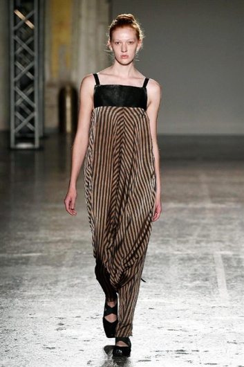 Fotoservizio/SS 2016/WOMEN/UMA WANG/DP1/7
