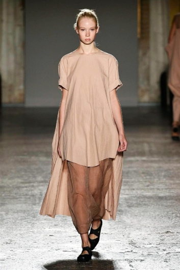 Fotoservizio/SS 2016/WOMEN/UMA WANG/DP1/10