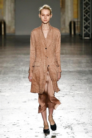 Fotoservizio/SS 2016/WOMEN/UMA WANG/DP1/13