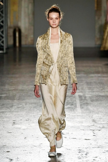 Fotoservizio/SS 2016/WOMEN/UMA WANG/DP1/22