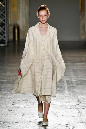 Fotoservizio/SS 2016/WOMEN/UMA WANG/DP1/26