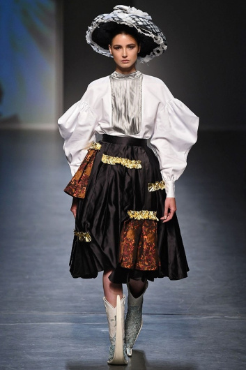 Fotoservizio/SS 2019/MEN/SFILATA/MILANO MODA GRADUATE/DP2/0