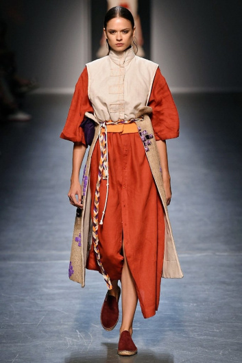 Fotoservizio/SS 2019/MEN/SFILATA/MILANO MODA GRADUATE/DP2/0