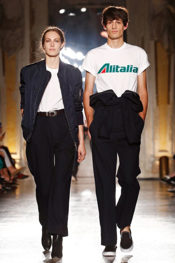 Fotoservizio/SS 2019/MEN/SFILATA/ALBERTA FERRETTI/DP2/1