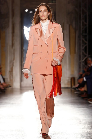 Fotoservizio/SS 2019/MEN/SFILATA/ALBERTA FERRETTI/DP2/6