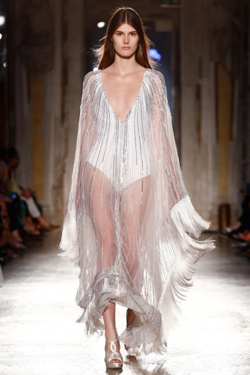 Fotoservizio/SS 2019/MEN/SFILATA/ALBERTA FERRETTI/DP2/12