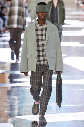 Fotoservizio/SS 2019/MEN/SFILATA/ERMENEGILDO ZEGNA/DP2/2