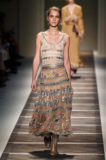 Fotoservizio/SS 2016/WOMEN/ETRO/DP1/19