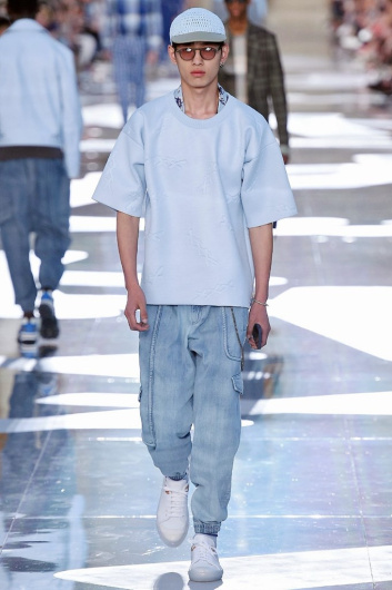 Fotoservizio/SS 2019/MEN/SFILATA/ERMENEGILDO ZEGNA/DP2/10