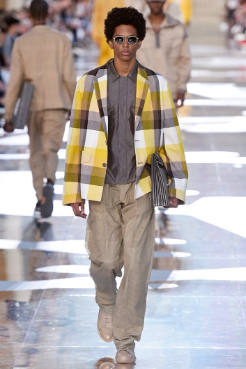 Fotoservizio/SS 2019/MEN/SFILATA/ERMENEGILDO ZEGNA/DP2/1