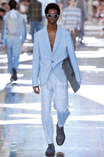 Fotoservizio/SS 2019/MEN/SFILATA/ERMENEGILDO ZEGNA/DP2/0