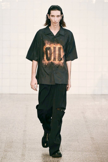 Fotoservizio/SS 2019/MEN/SFILATA/M1992/DP2/0