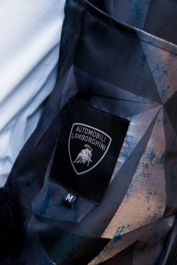 Fotoservizio/SS 2019/MEN/PRESENTAZIONE/COLLEZIONE AUTOMOBILI LAMBORGHINI/DP2/13