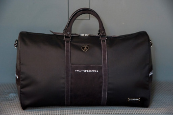 Fotoservizio/SS 2019/MEN/PRESENTAZIONE/COLLEZIONE AUTOMOBILI LAMBORGHINI/DP2/48