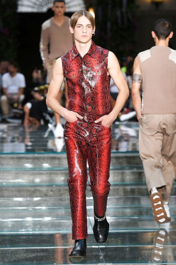 Fotoservizio/SS 2019/MEN/SFILATA/VERSACE/DP2/2