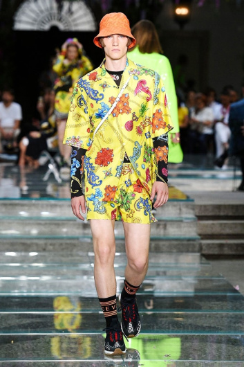 Fotoservizio/SS 2019/MEN/SFILATA/VERSACE/DP2/1